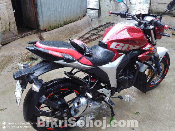 Suzuki gixxer monotone